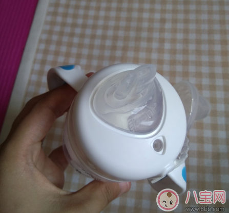 清素軟嘴學飲杯好不好 清素軟嘴學飲杯使用測評