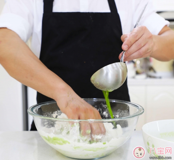 食欲大開的彩色面條：五彩時蔬鮮蝦面