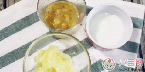 香蕉土豆搭配怎么做輔食     牛奶香蕉土豆泥米糊做法(圖文)