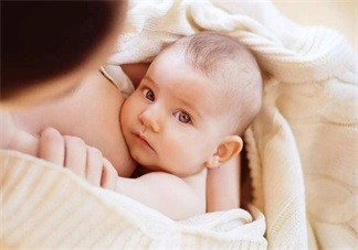 母乳喂養門道大 大多數人竟不知這樣的母乳不能給孩子吃