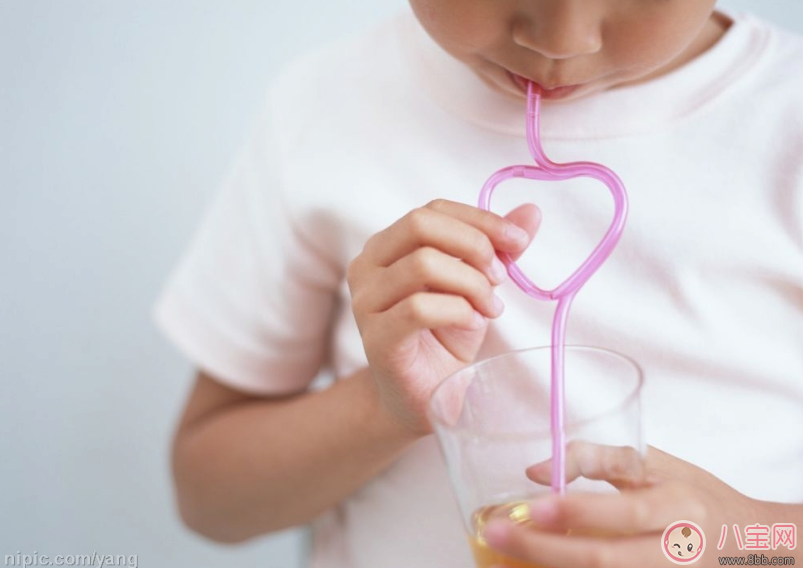 夏天孩子怎么喝水比較好 三伏天孩子喝水注意事項