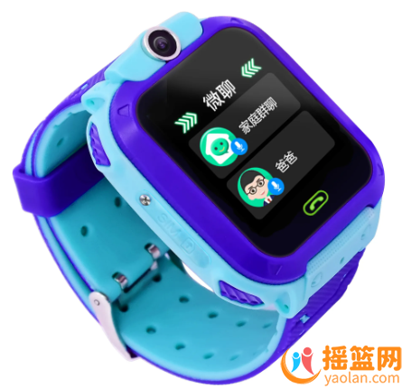 孩子每天盯著電話手表玩令家長擔憂：電話手表 非買不可嗎？