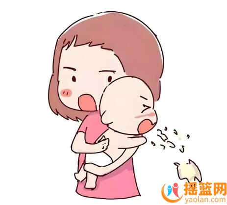 寶寶吐奶，’豎拍嗝為何成關鍵一步？